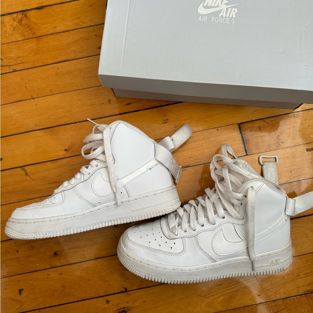 SOLD high top airforces
